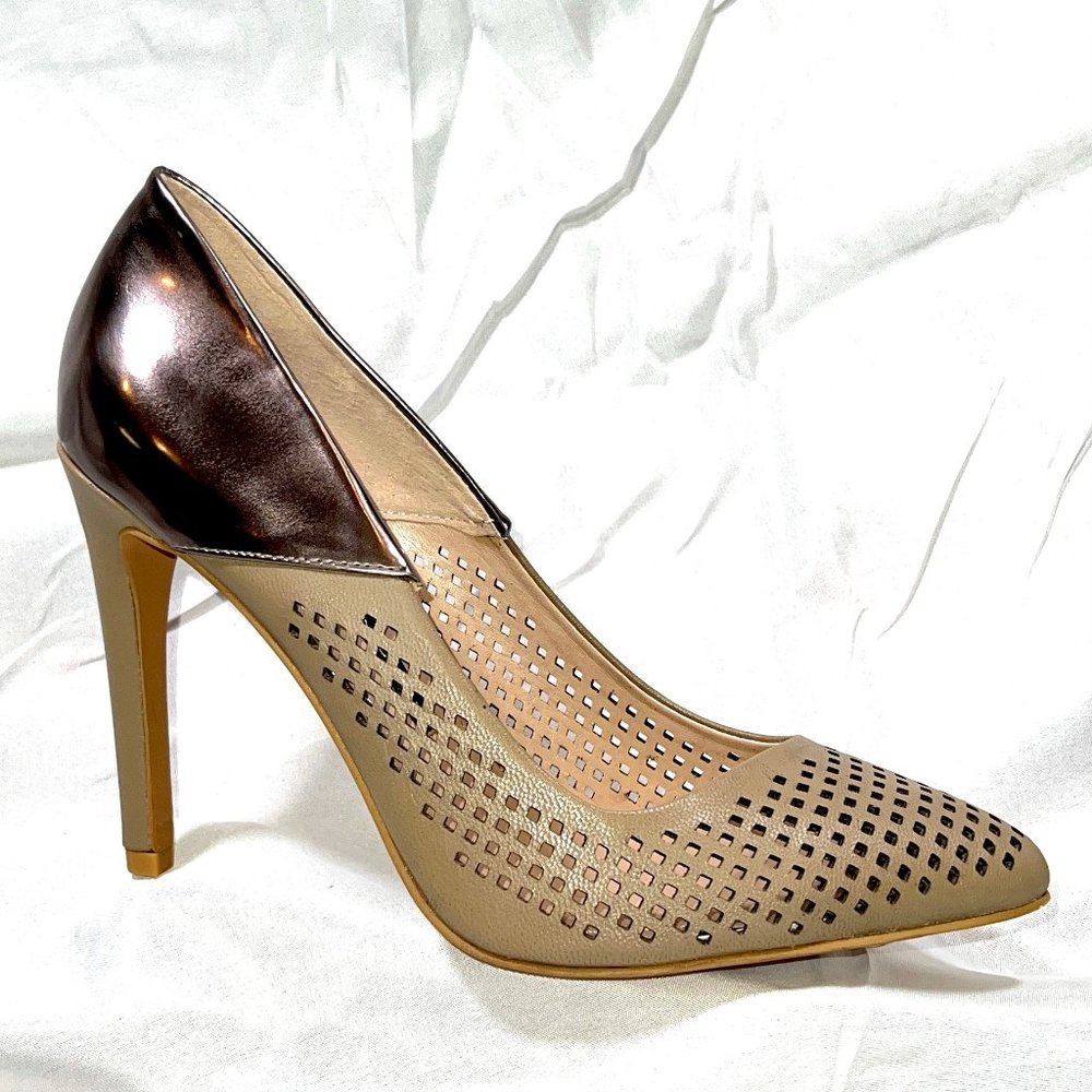 FRENCH CONNECTION •Maya2• Dress Pump - Hazelwood Leather